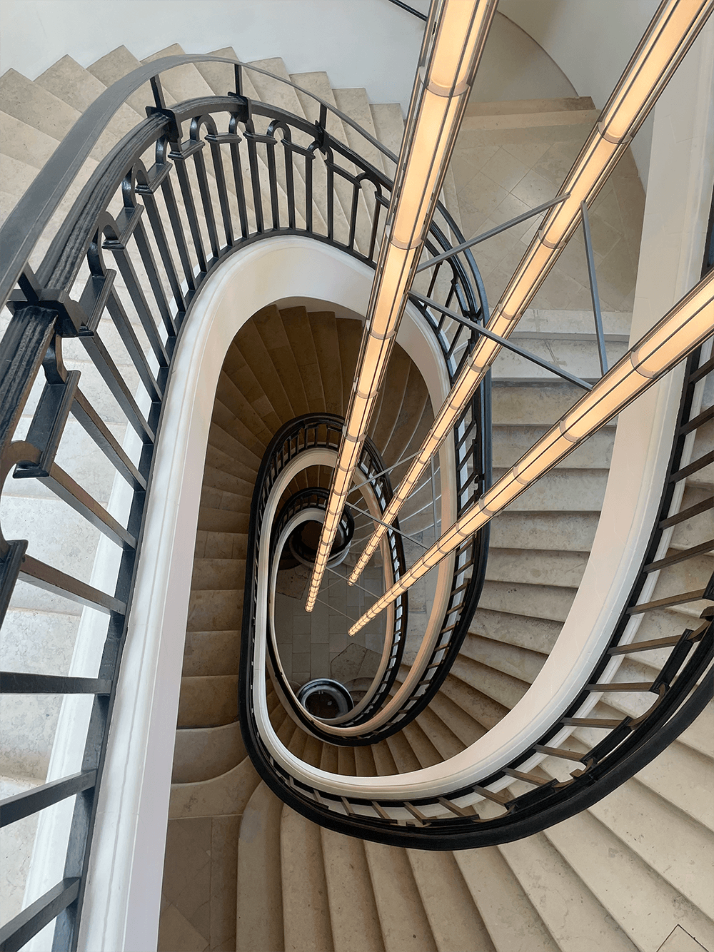Vogelperspektive Bourse de Commerce historische Doppeltreppe